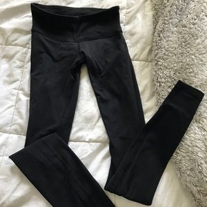 lululemon leggings w/pocket